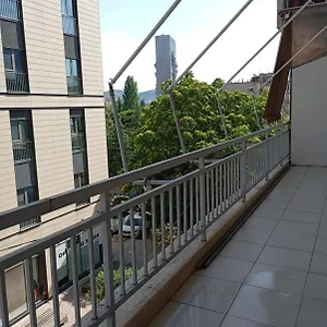 Albergue Royal, Tirana